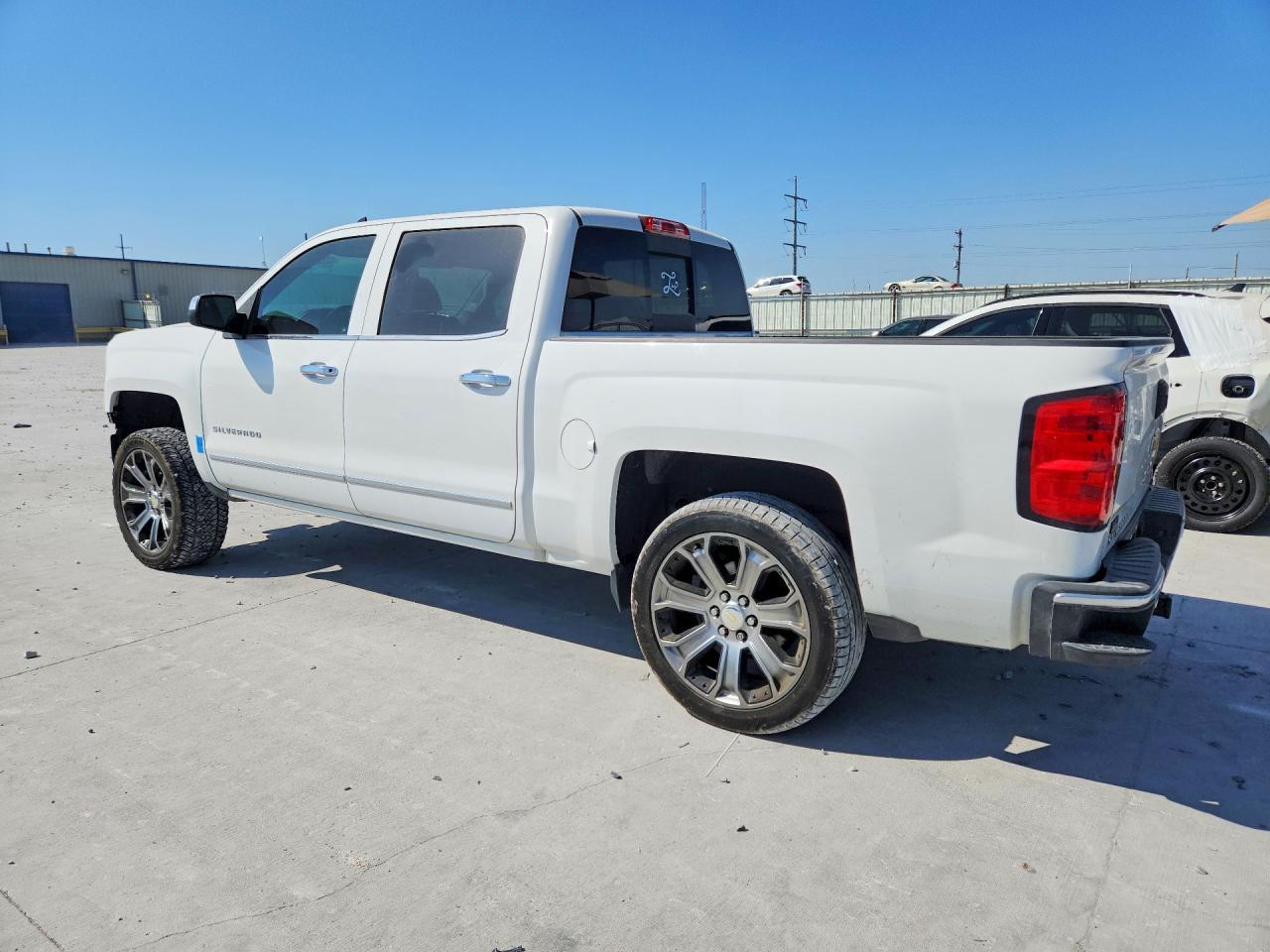 2015 Chevrolet Silverado C1500 Ltz - Image 2