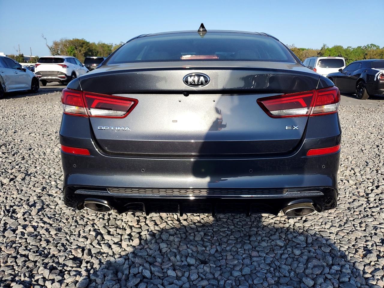 2020 Kia Optima Ex Premium - Image 6