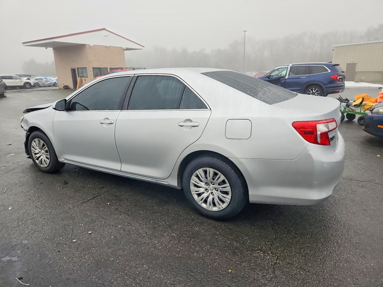 2013 Toyota Camry Le - Image 2