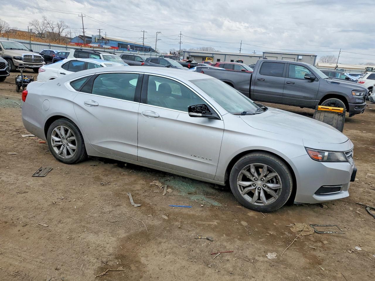 2017 Chevrolet Impala Lt - Image 4