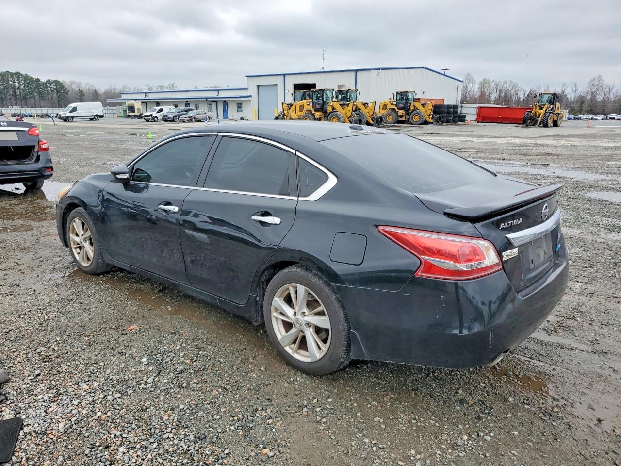 2013 Nissan Altima 2.5 - Image 2