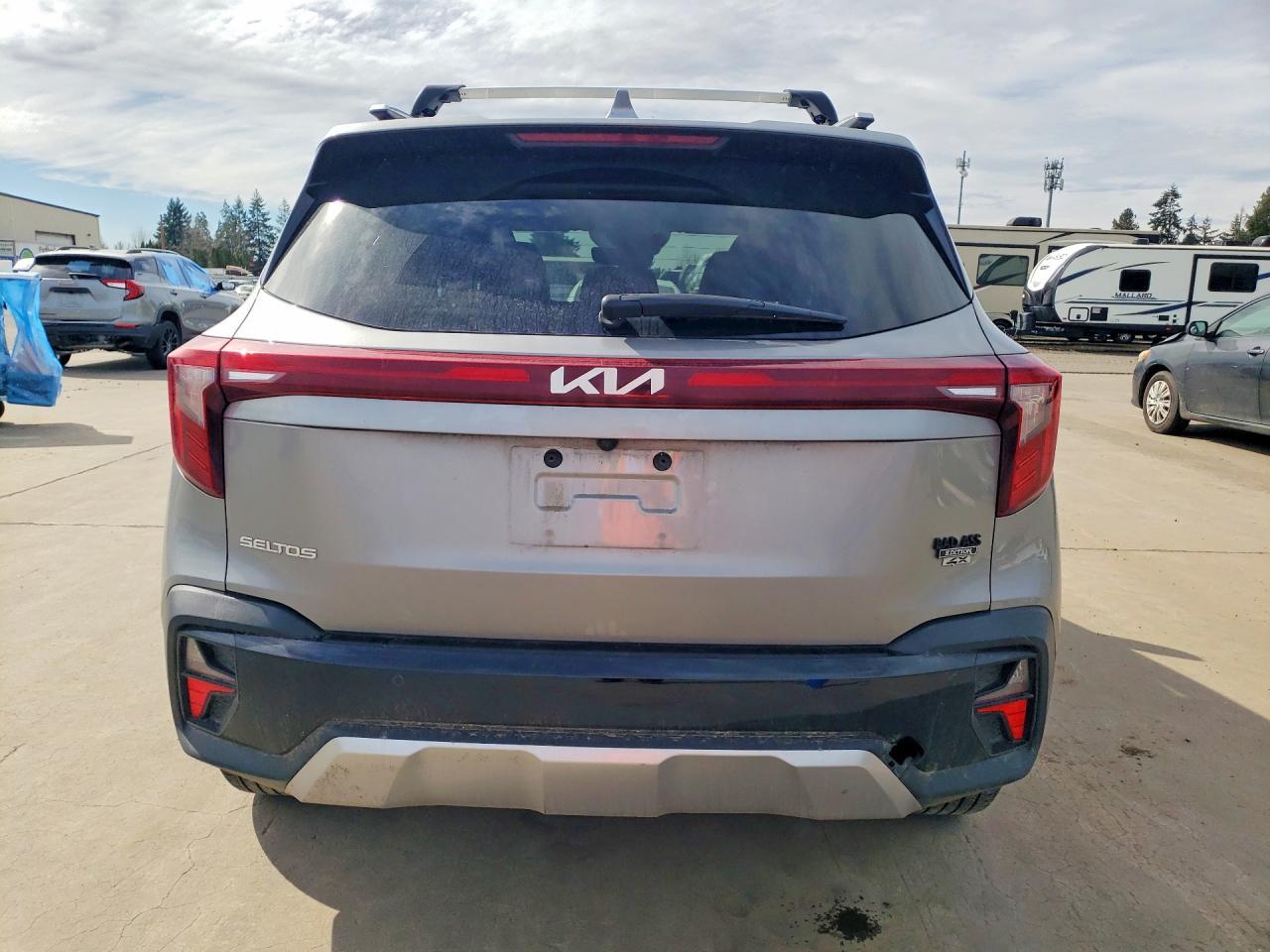 2025 Kia Seltos Ex - Image 6