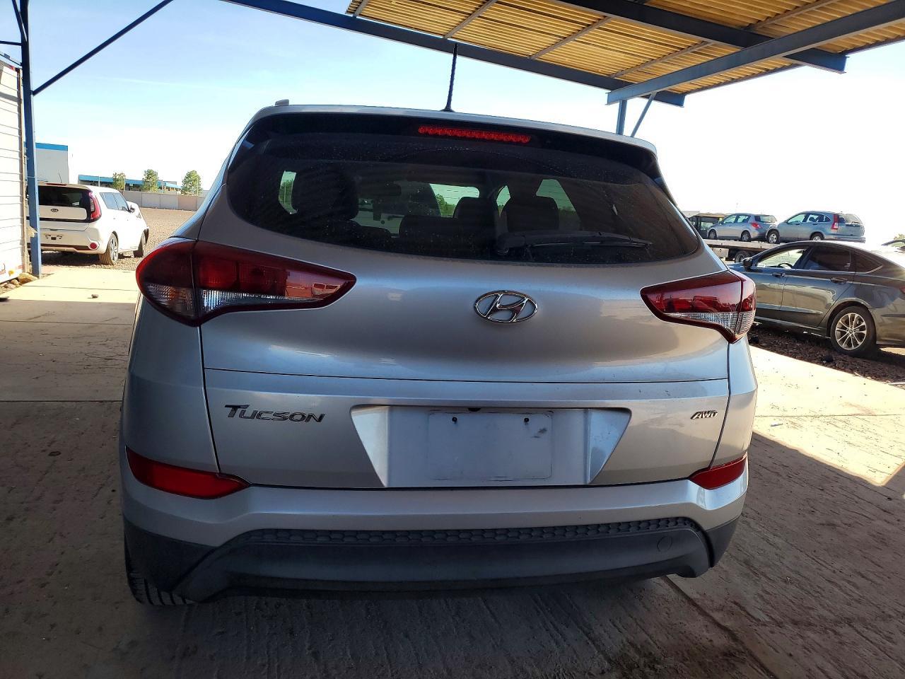 2017 Hyundai Tucson Se - Фото 6