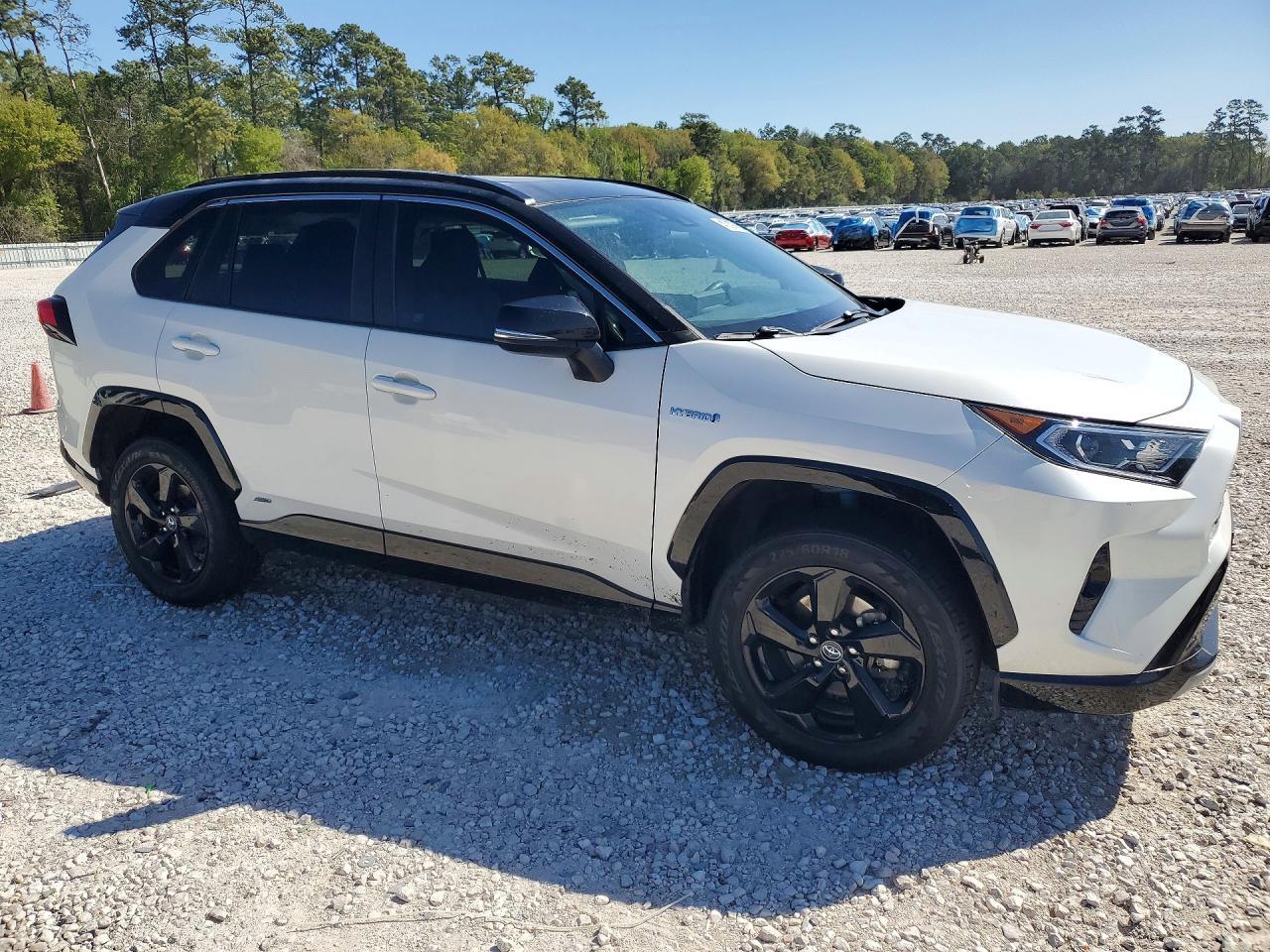 2021 Toyota Rav4 Hybrid Xse - Фото 4