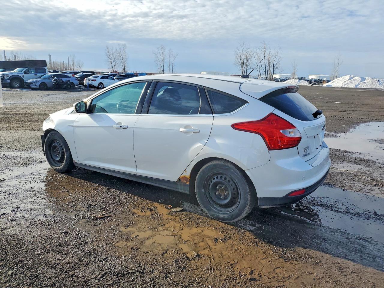 2012 Ford Focus Titanium - Фото 2