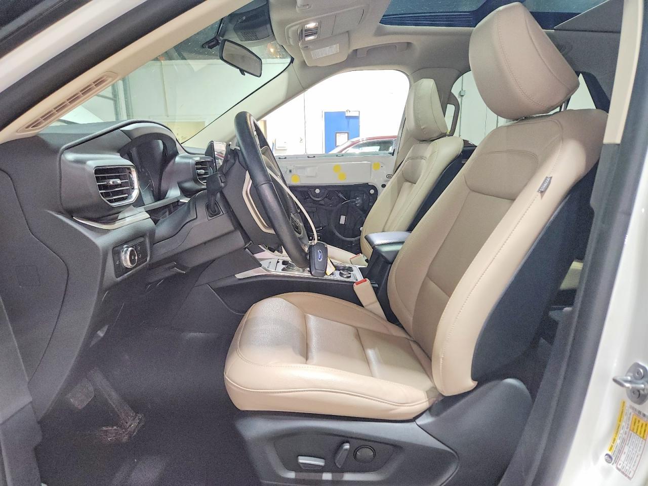 2020 Ford Explorer Xlt - Image 7