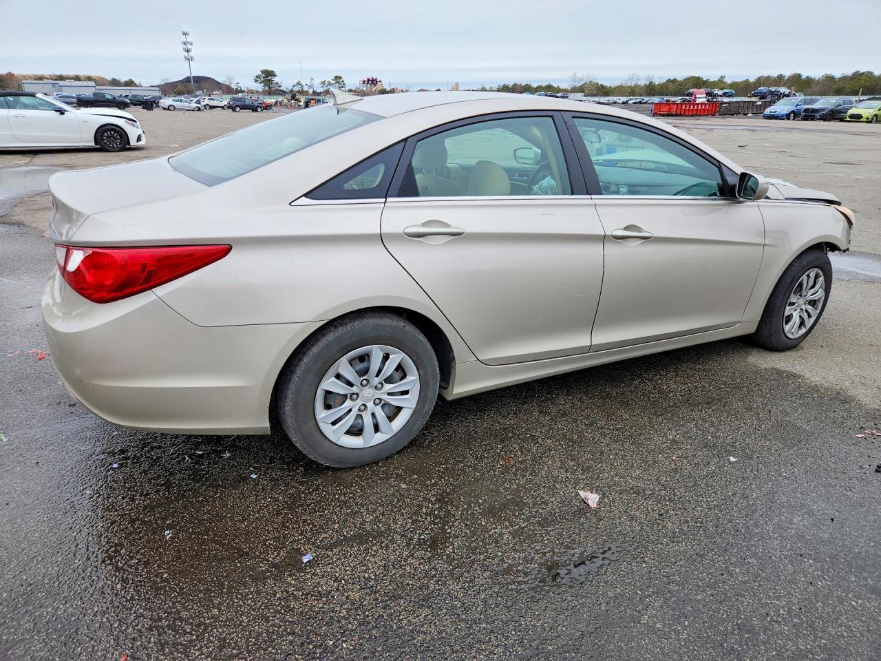 2011 Hyundai Sonata Gls - Фото 3