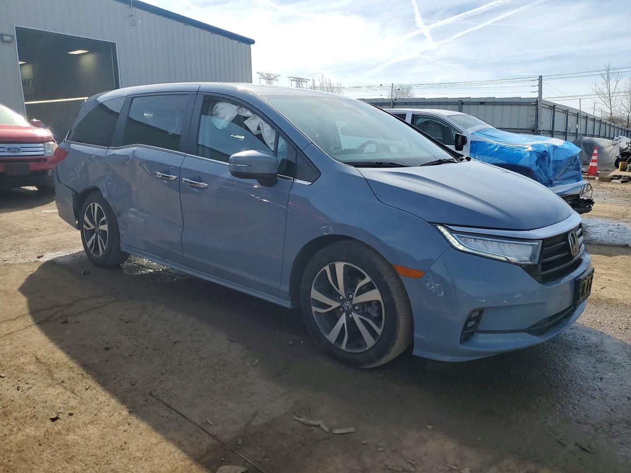 2023 Honda Odyssey Touring - Фото 4