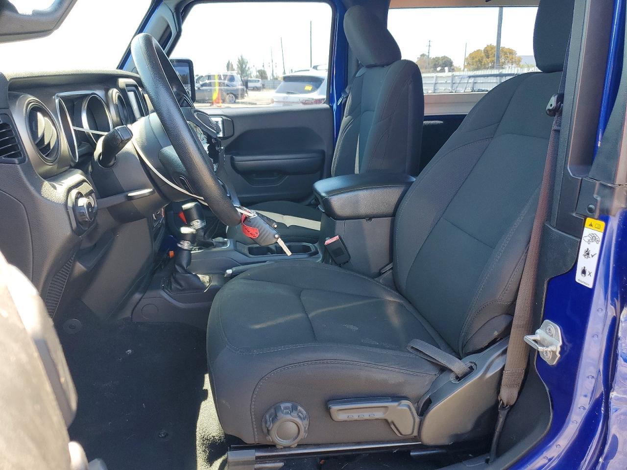 2018 Jeep Wrangler Sport - Фото 7