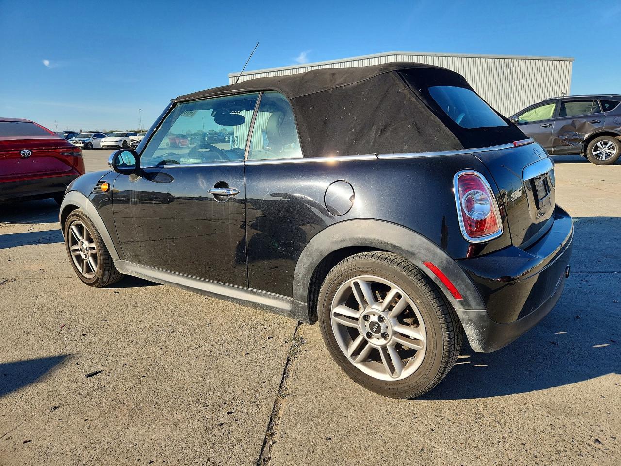 2011 Mini Cooper - Фото 2