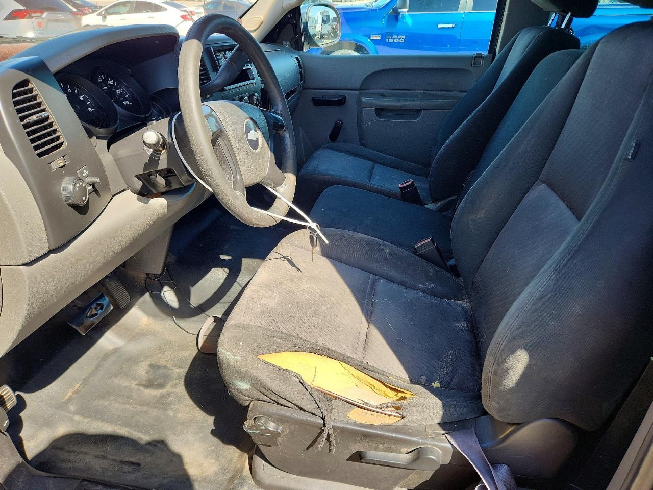 2011 Chevrolet Silverado C1500 - Фото 7