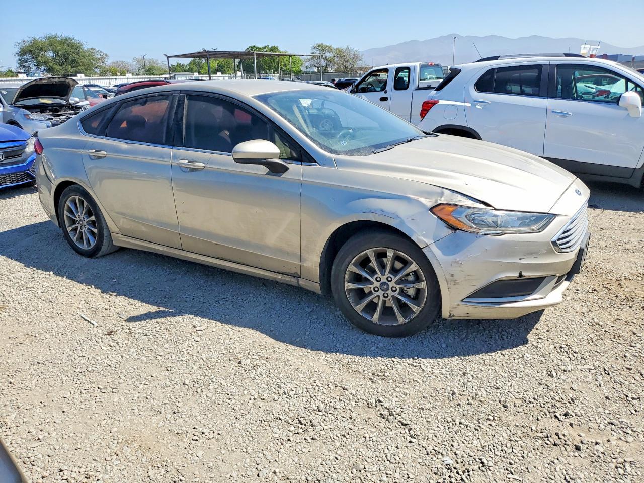 2017 Ford Fusion Se - Image 4
