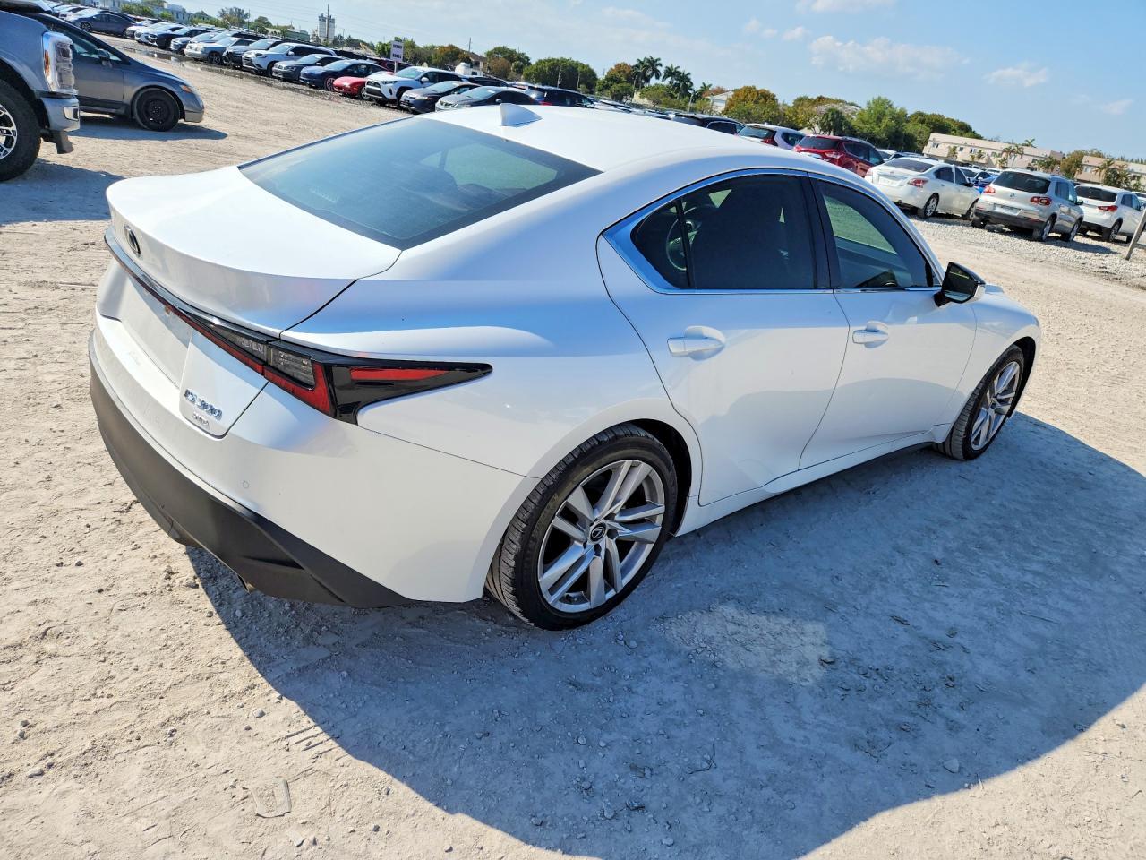 2021 Lexus Is 300 Base - Image 3