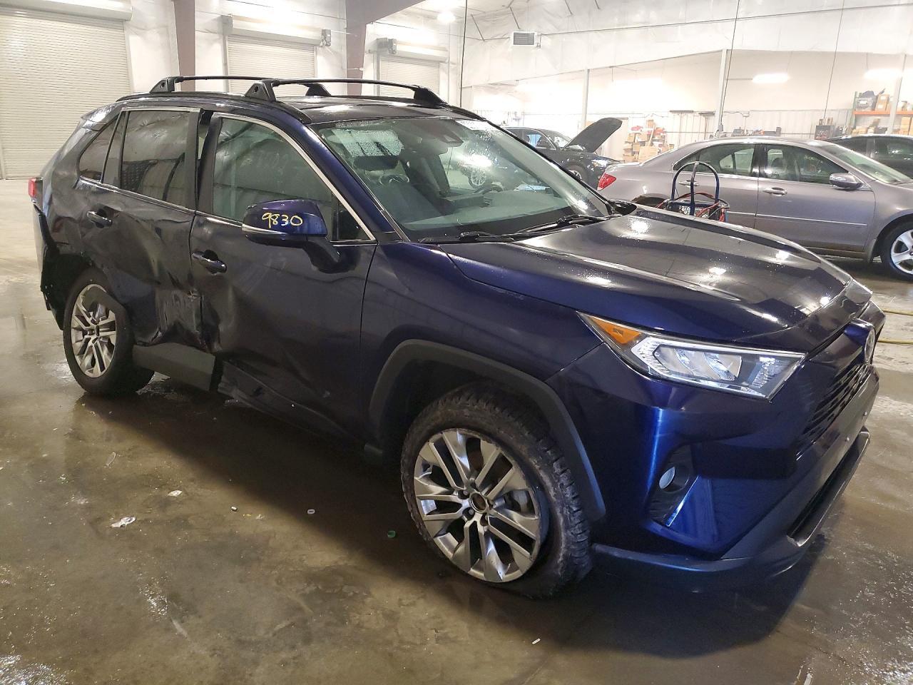 2020 Toyota Rav4 Xle Premium - Image 4