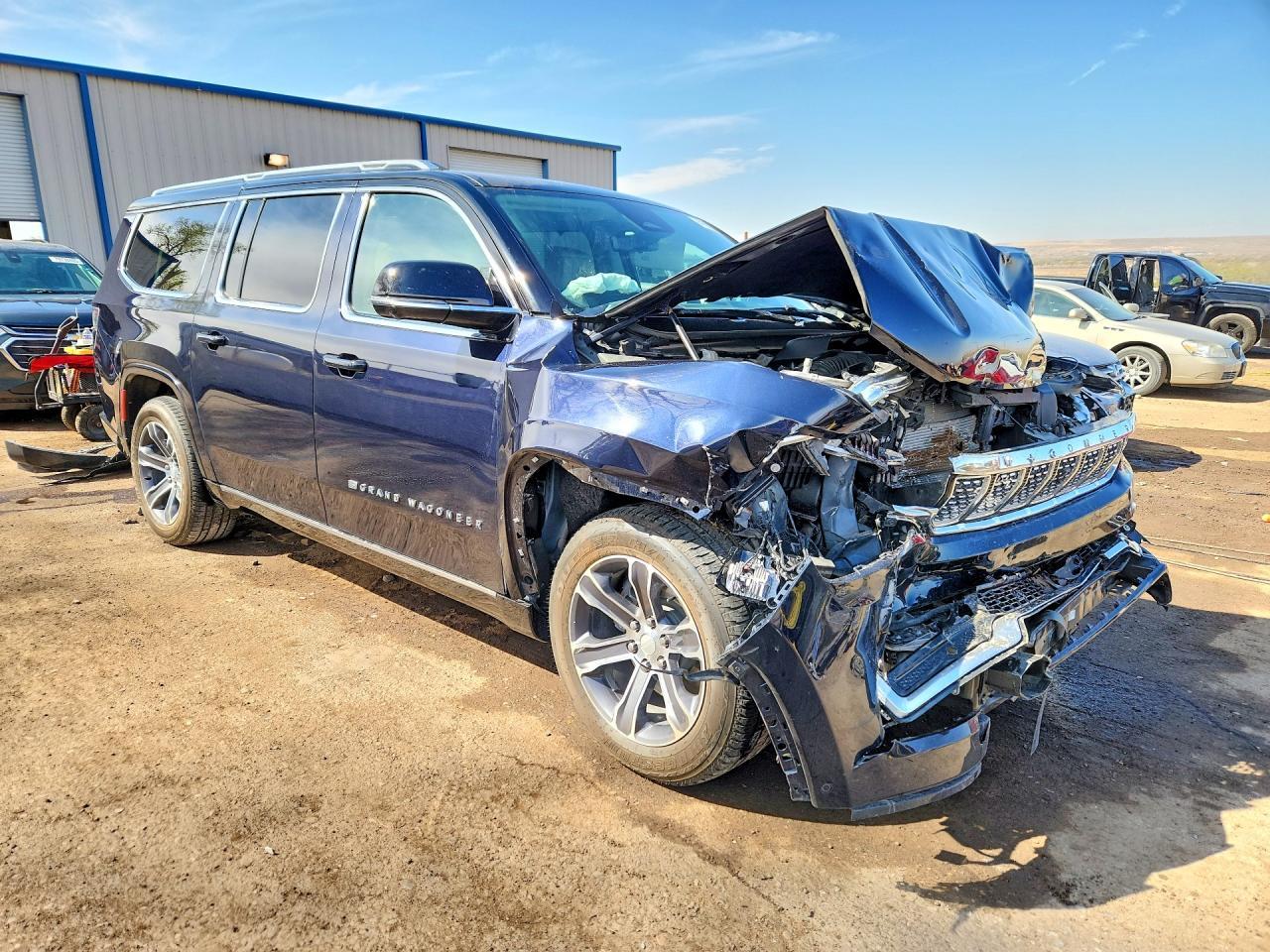 2024 Jeep Grand Wagoneer L Series I - Фото 4