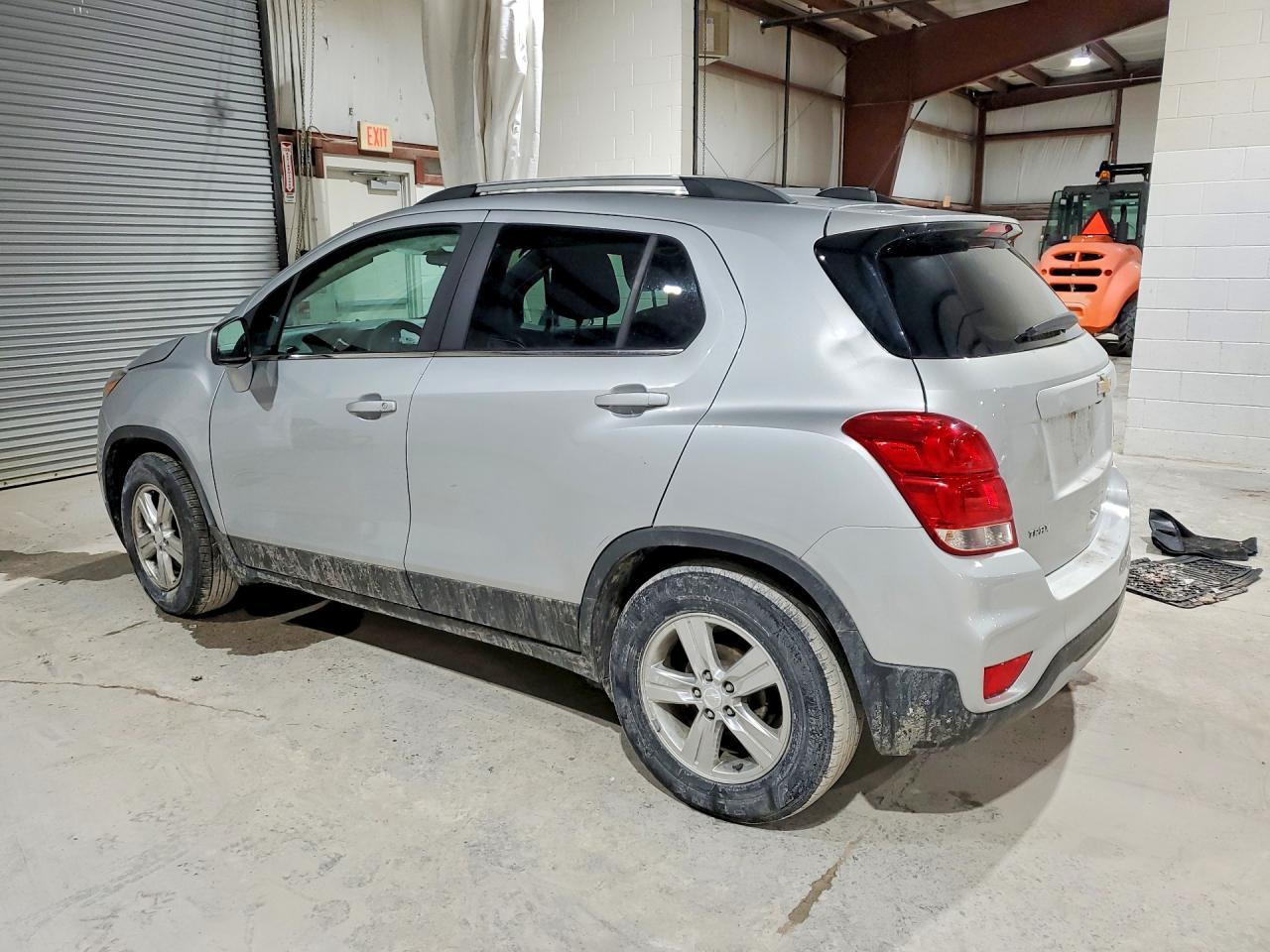 2020 Chevrolet Trax 1Lt - Фото 2