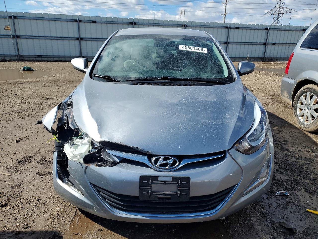 2016 Hyundai Elantra Se - Image 5
