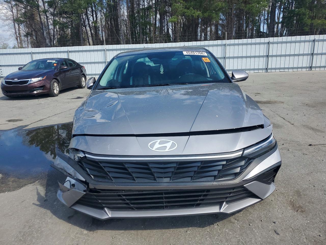 2025 Hyundai Elantra Se - Фото 5
