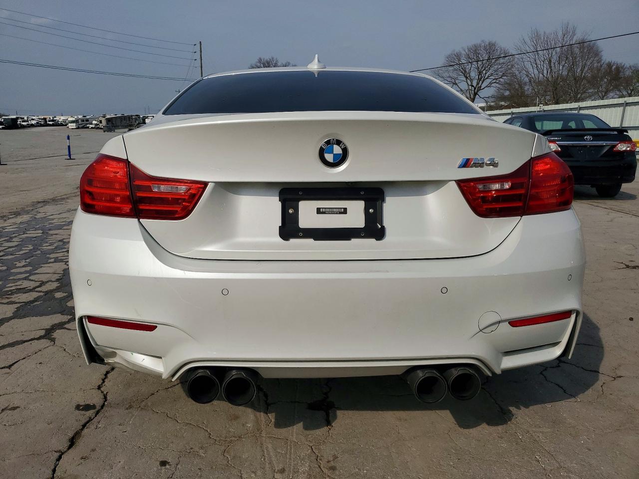 2016 BMW M4 - Фото 6
