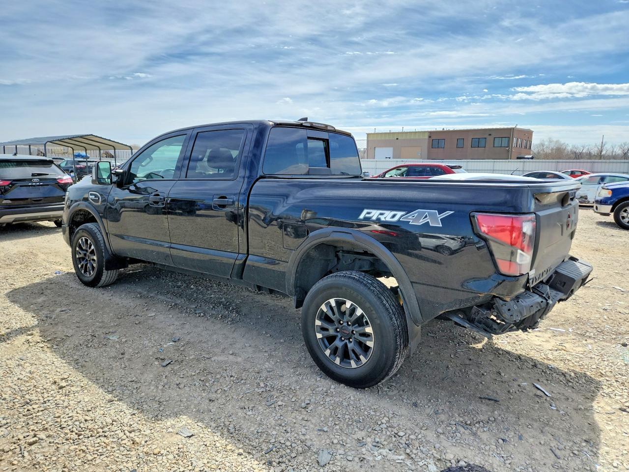 2023 Nissan Titan Xd Pro-4X - Фото 2