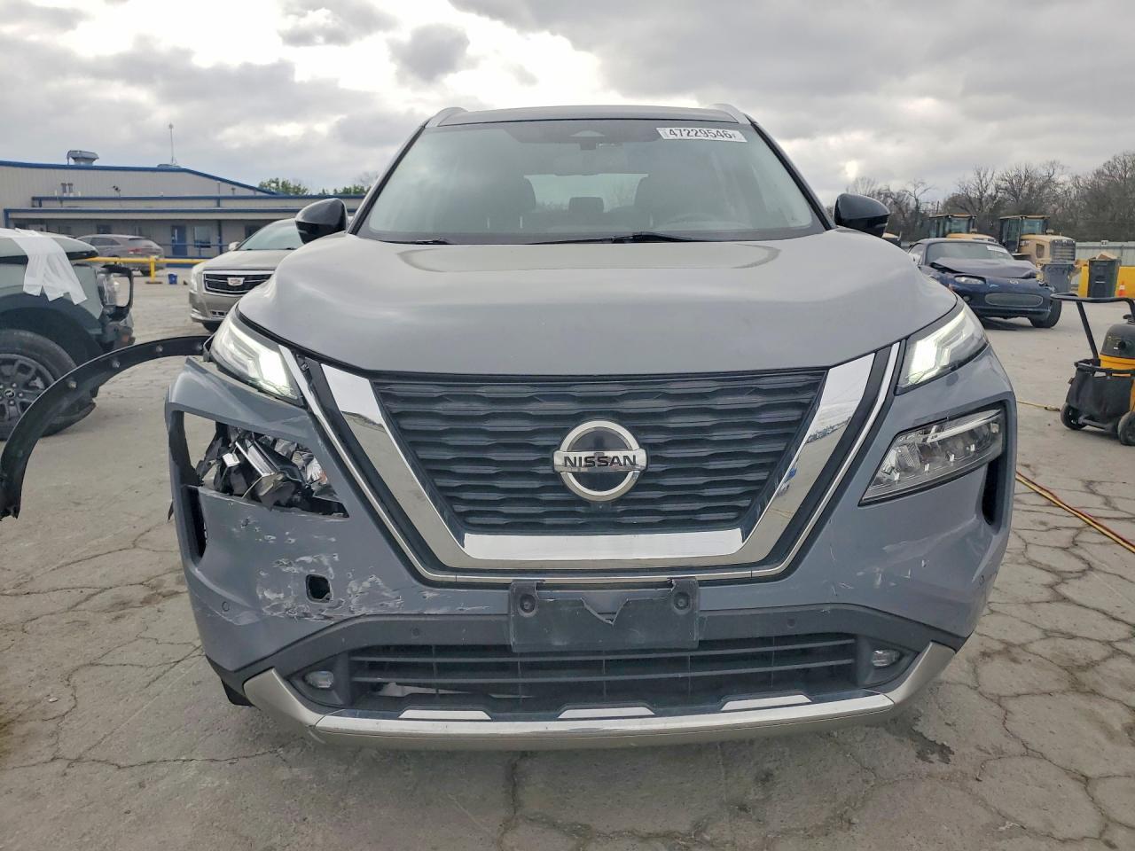 2021 Nissan Rogue Platinum - Фото 5