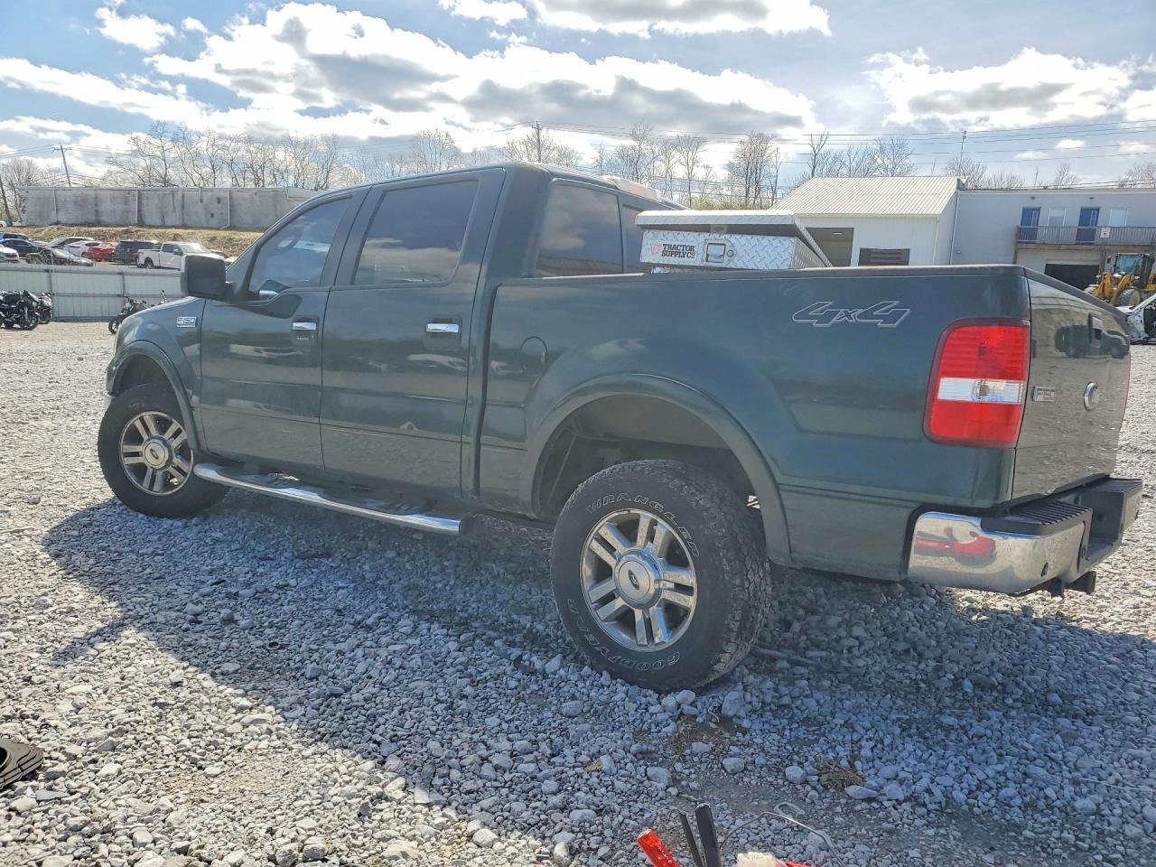 2006 Ford F150 Supercrew - Image 2