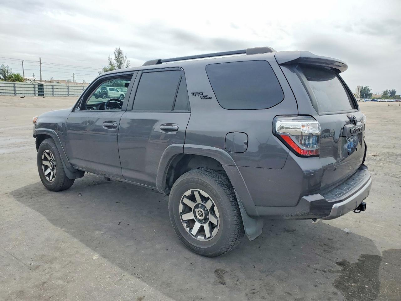 2023 Toyota 4Runner Trd Off-Road Premium - Фото 2