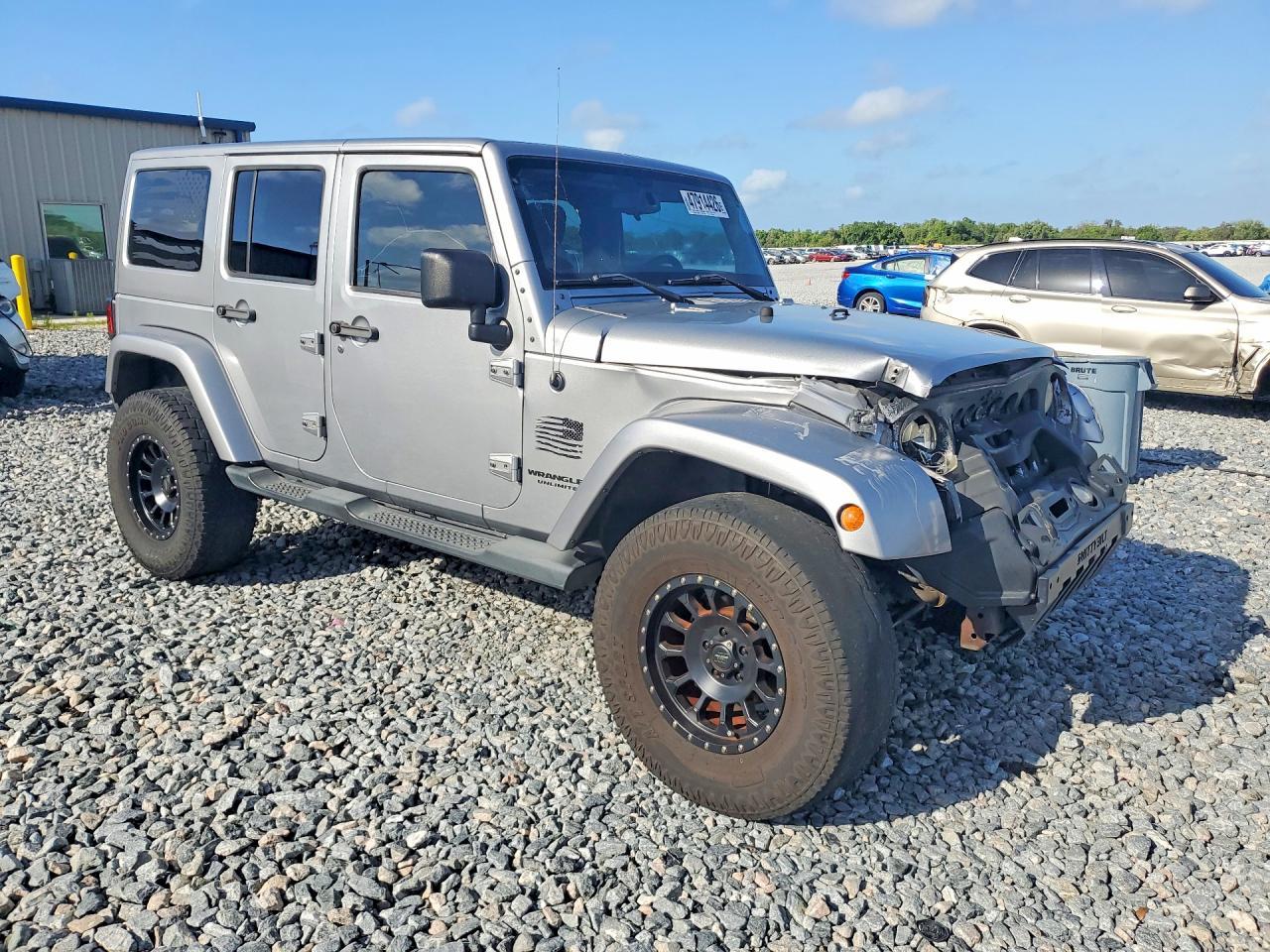 2013 Jeep Wrangler Unlimited Sahara - Фото 4