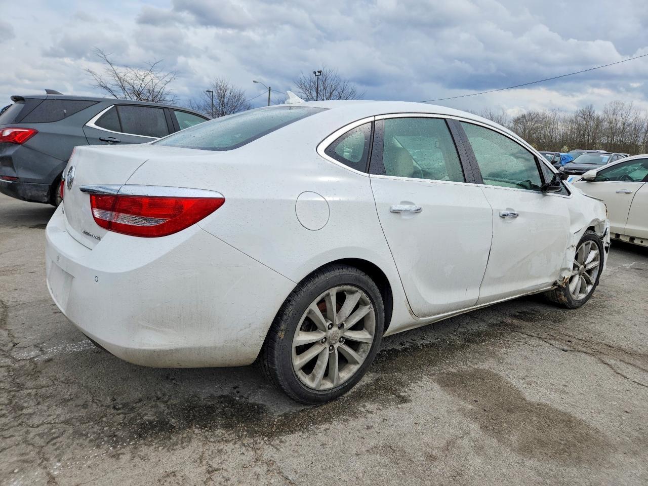 2013 Buick Verano Convenience - Фото 3