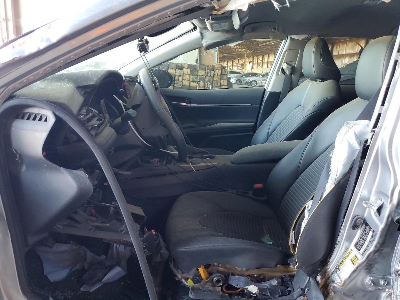 2022 Toyota Camry Se - Фото 7