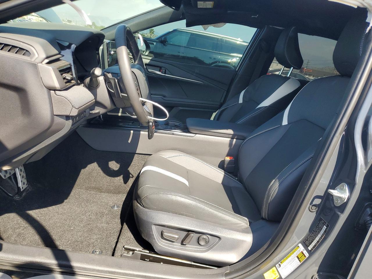 2026 Toyota Camry Se - Фото 7