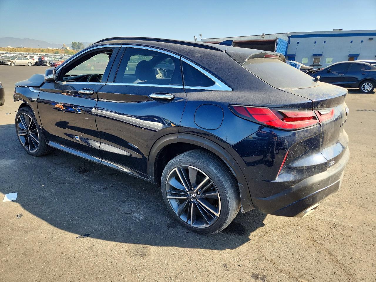 2025 Infiniti Qx55 Luxe - Image 2