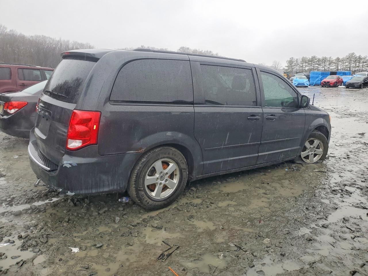 2012 Dodge Grand Caravan Sxt - Фото 3