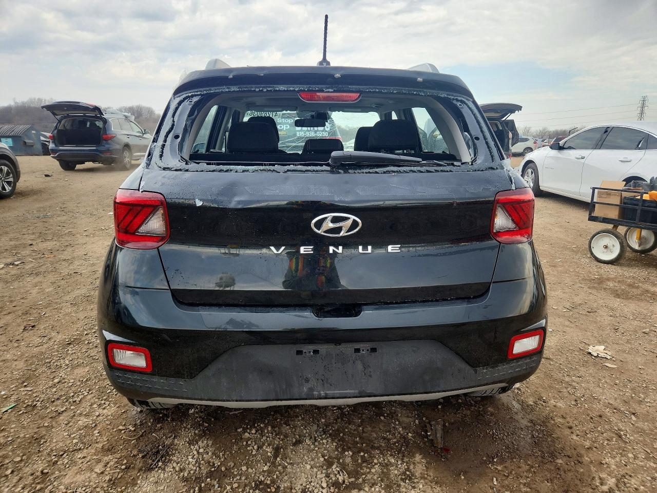 2024 Hyundai Venue Sel - Фото 6