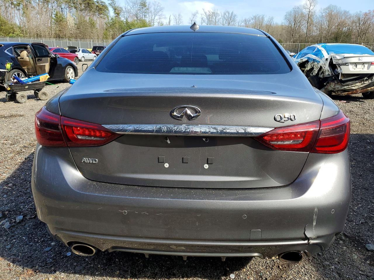 2021 Infiniti Q50 Luxe - Image 6