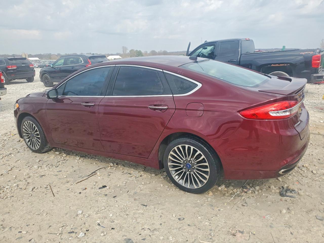 2017 Ford Fusion Titanium - Фото 2