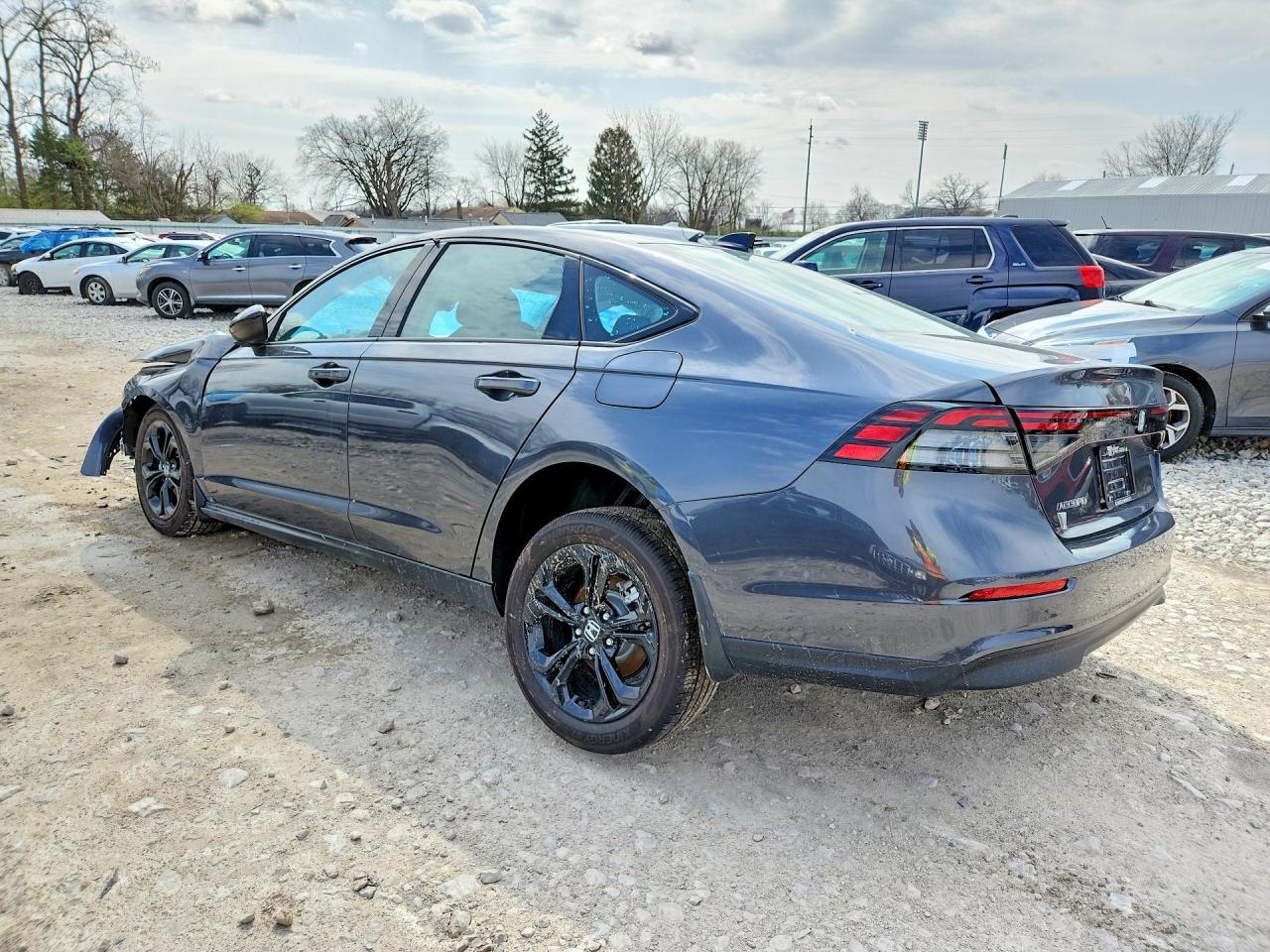 2025 Honda Accord Se - Фото 2