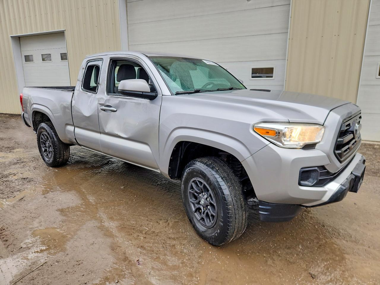 2016 Toyota Tacoma Sr - Фото 4