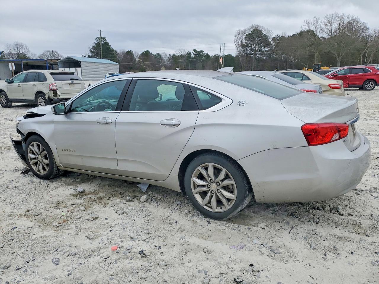2019 Chevrolet Impala Lt - Image 2