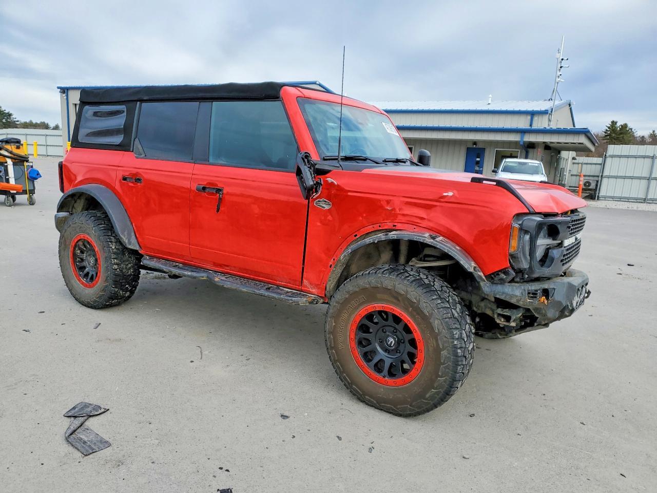 2022 Ford Bronco Base - Фото 4