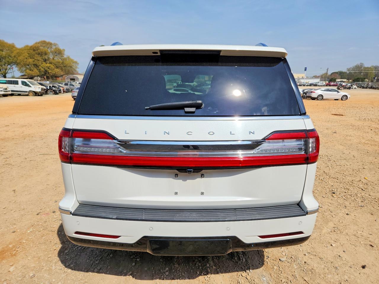 2021 Lincoln Navigator Reserve - Image 6