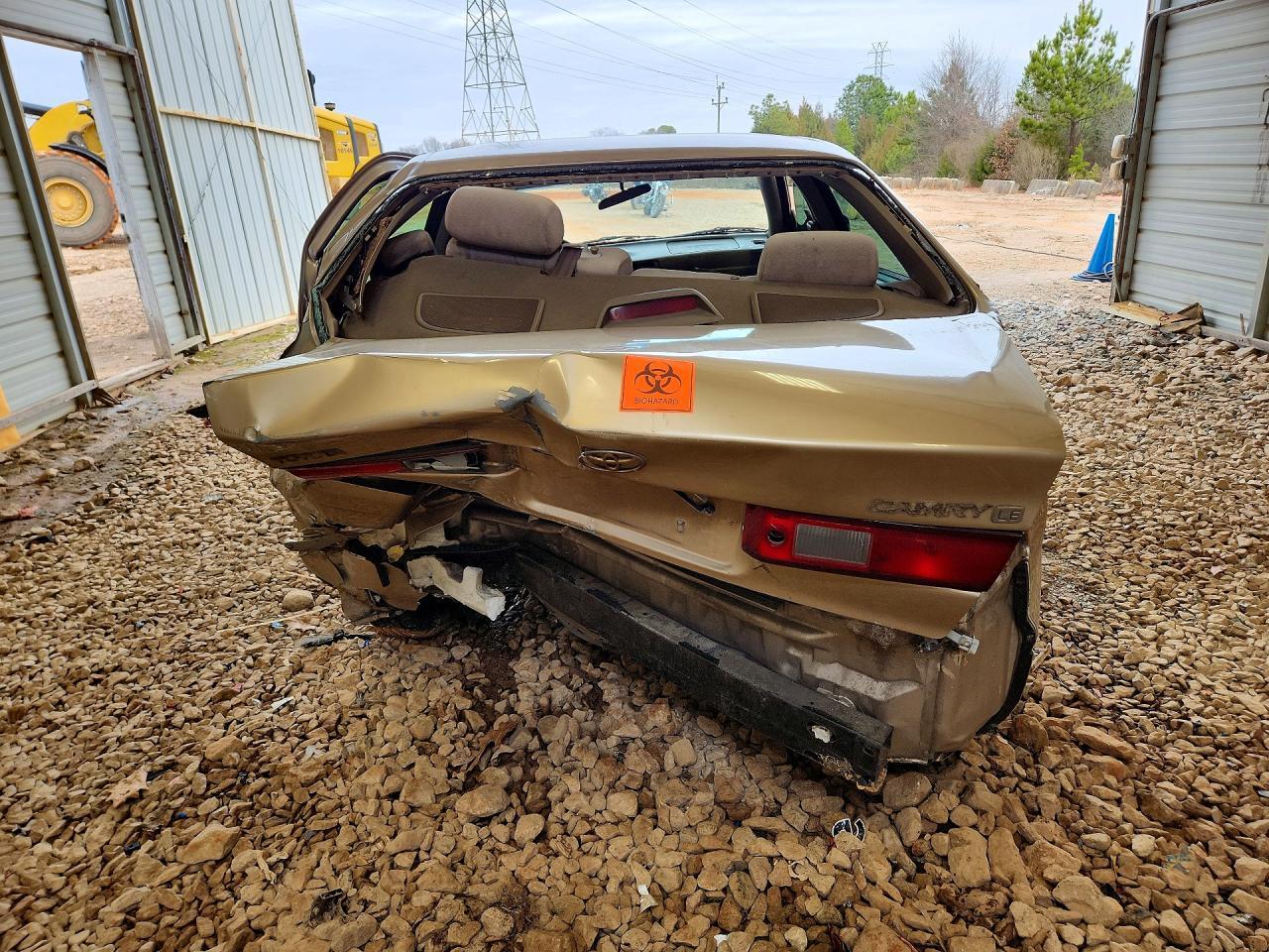 1997 Toyota Camry Le - Image 6