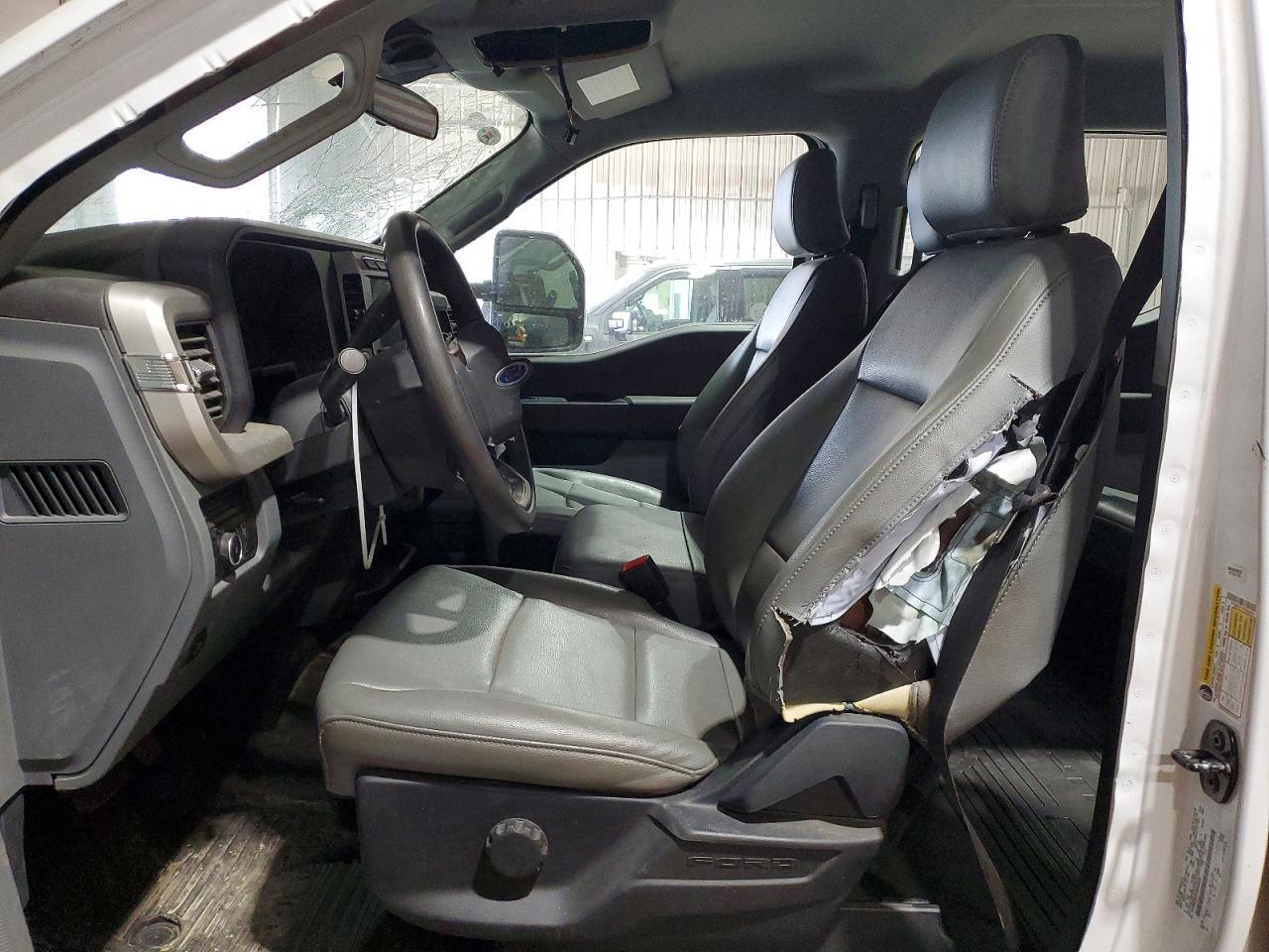 2023 Ford F250 Super Duty - Image 7