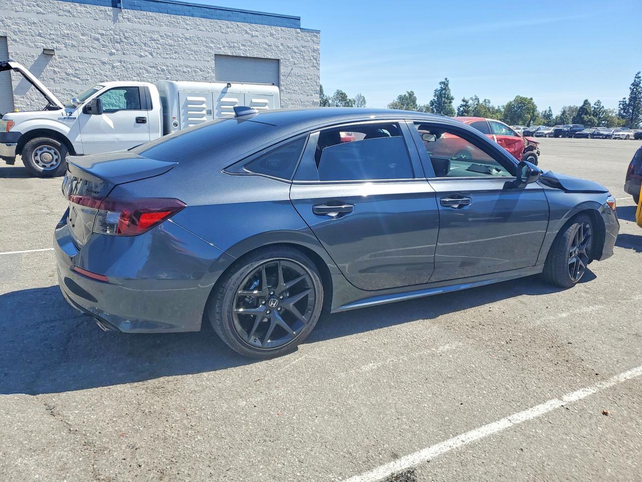 2026 Honda Civic Sport - Фото 3