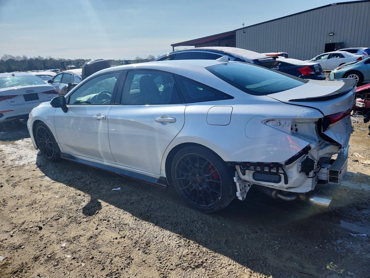2020 Toyota Avalon Trd - Фото 2