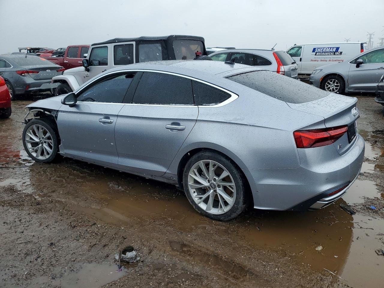 2021 Audi A5 Premium 40 - Фото 2