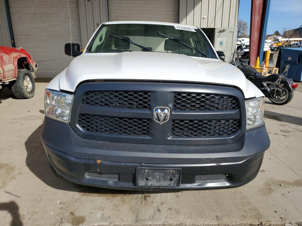 2022 Ram 1500 Classic Tradesman - Фото 5