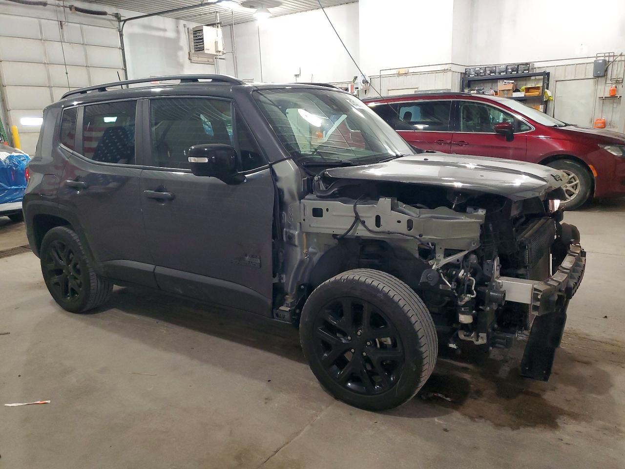 2023 Jeep Renegade Altitude - Фото 4