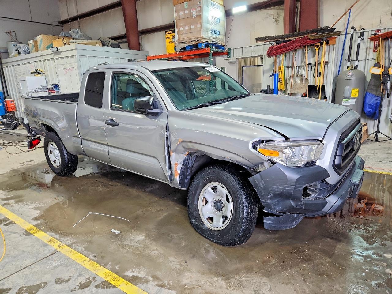 2020 Toyota Tacoma Sr - Image 4