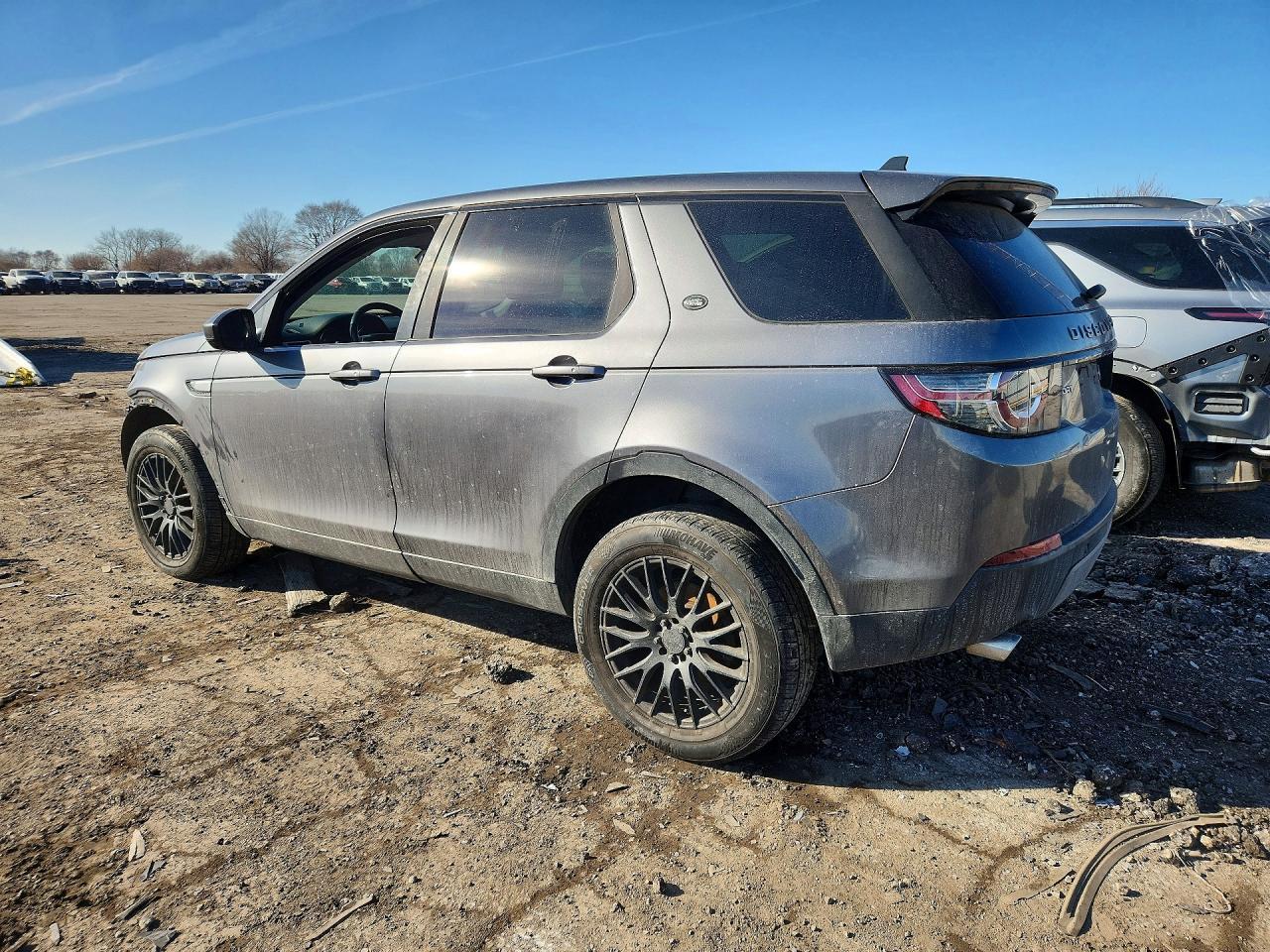2016 Land Rover Discovery Sport Hse - Image 2